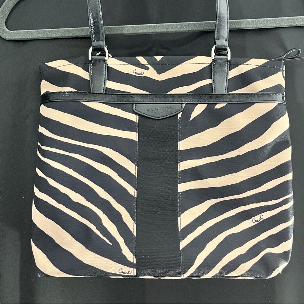 Coach animal print shoulder purse